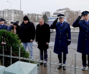 Policjant zainterweniował na urlopie i zginął. Andrzej Struj śmiertelnie dźgnięty nożem. To był szok
