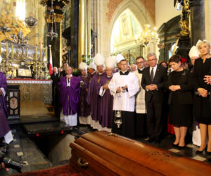 UROCZYSTOŚCI POGRZEBOWE KARDYNAŁA FRANCISZKA MACHARSKIEGO