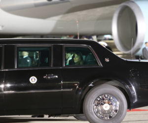 Air Force One wylądował w Warszawie
