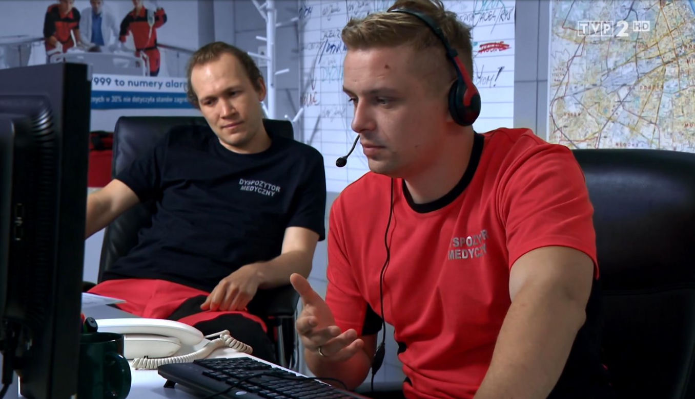 Barwy szczęścia odc. 2346. dyspozytor Irokez (Bartosz Mikulak), awanturnik (Łukasz Szymanek)