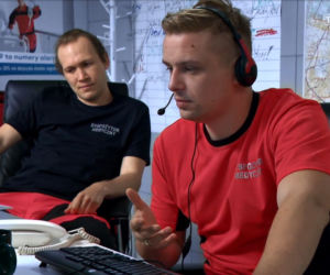 Barwy szczęścia odc. 2346. dyspozytor Irokez (Bartosz Mikulak), awanturnik (Łukasz Szymanek)