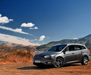 Ford Focus kombi lifting 2015