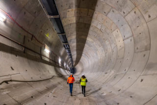 PKP PLK rozważa rozwiązanie umowy na budowę tunelu średnicowego w Łodzi. Wykonawca zszedł z budowy