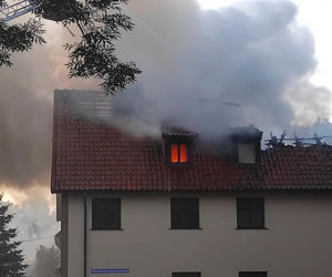 Tragiczny pożar plebanii w Nowym Stawie