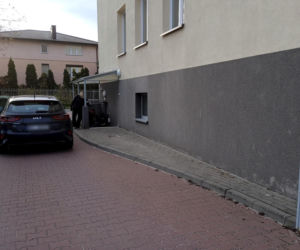 Atak na wójt Starej Kornicy. 42-latek czeka na zarzuty