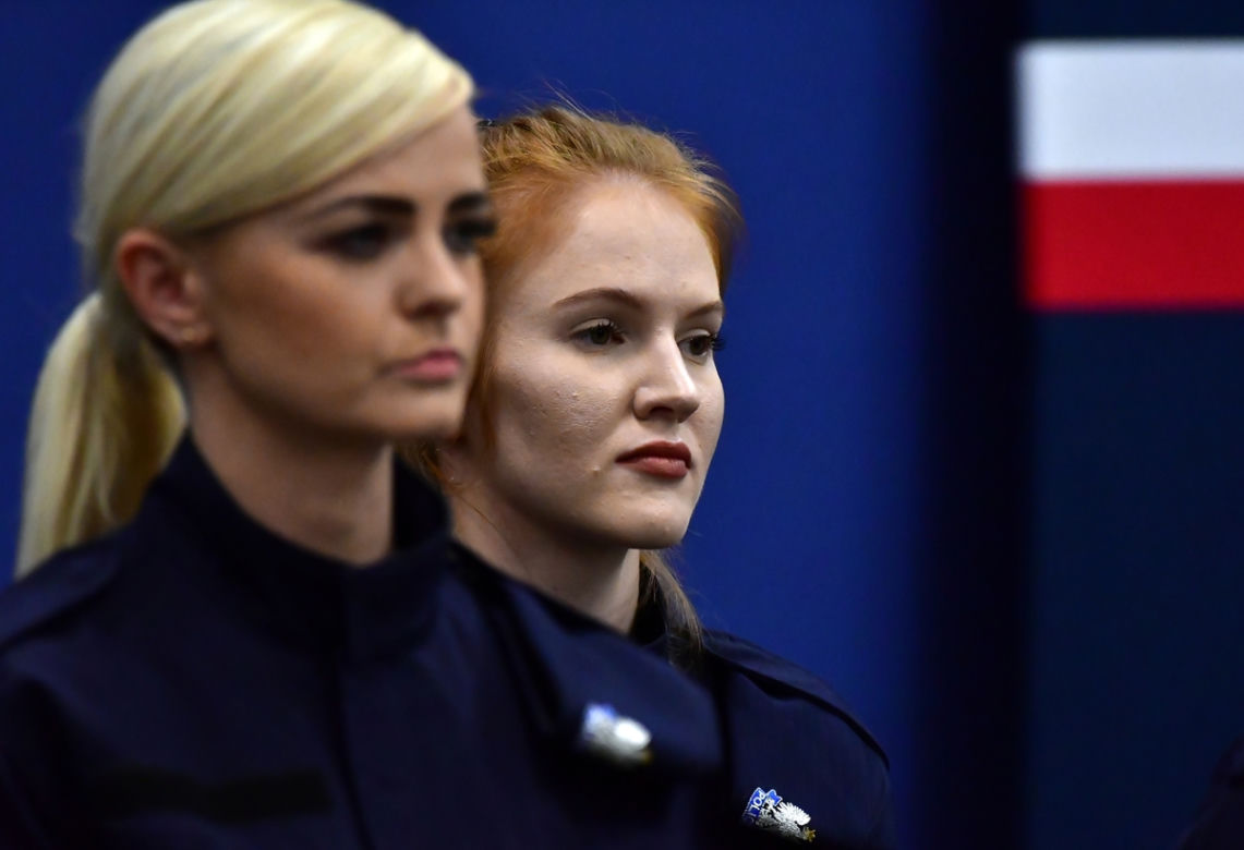 Nowi policjanci w podlaskiej policji. Region zyskał 40 nowych funkcjonariuszy