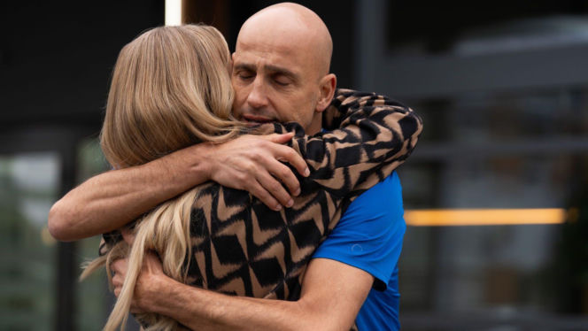 Na dobre i na złe odc. 986. Agata (Emilia Komarnicka), Rafał Konica (Robert Koszucki)