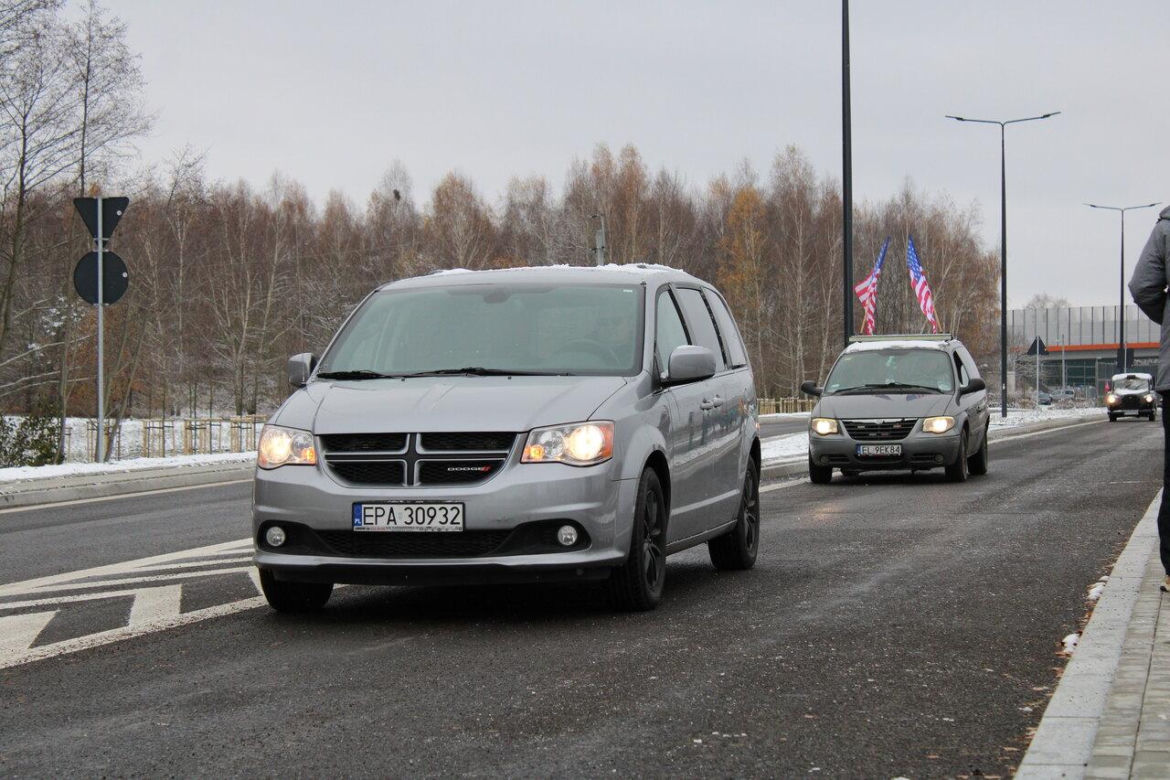 Przejechali nowym odcinkiem Trasy Górna