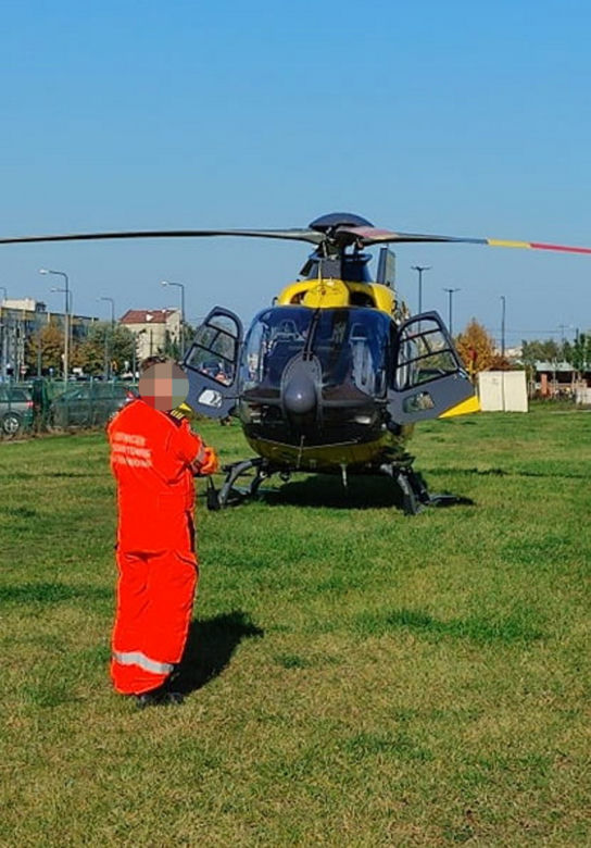 Dwa śmigłowce lądowały na Bemowie. W Warszawie brakuje karetek