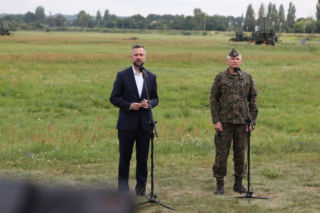 Minister Kosiniak-Kamysz w 3. Brygadzie Rakietowej OP: „Budujemy wielowarstwową obronę powietrzną państwa”