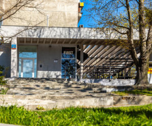 Blok Młotek na Smolnej 8 w Warszawie