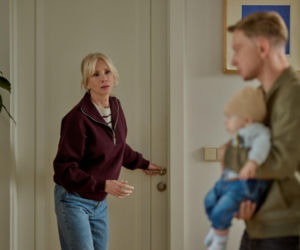 Na Wspólnej odc. 4128. Igor (Jakub Wesołowski), Ewa (Ewa Gawryluk), Jaś (Kazio Wierzbicki)