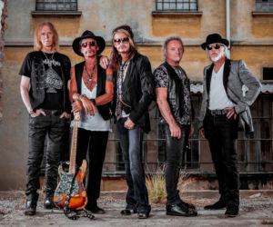 Joe Perry o odwołaniu przez Aerosmith pożegnalnej trasy koncertowej: “To było traumatyczne przeżycie”