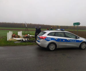 Zrównał kapliczkę z ziemią i uciekł! Jak 55-latek wytłumaczył się policji?