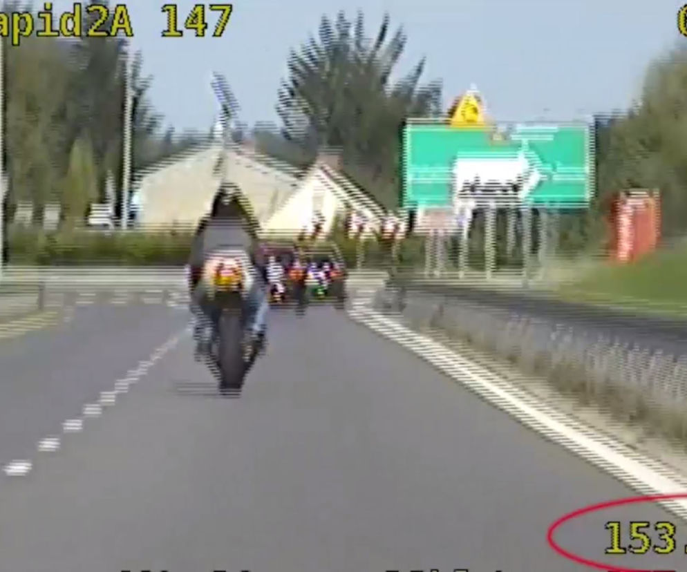 Uciekali motocyklami