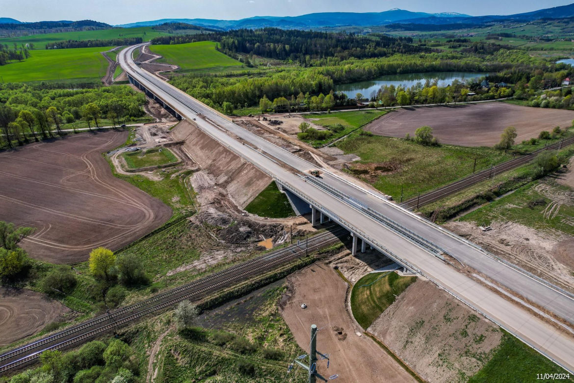 S3 Bolków - Kamienna Góra to jedna z ładniejszych "esek" w Polsce