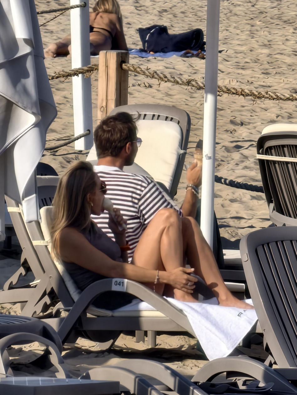 Mateusz Banasiuk na plaży w Sopocie. Tak wyglądał, gdy zrzucił koszulkę!