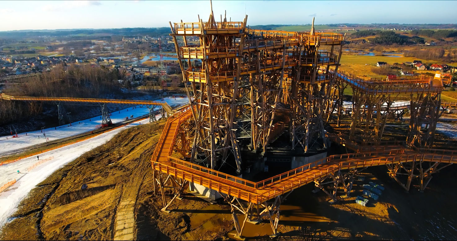 Kurzętnik. Druga najwyższa wieża widokowa w Polsce otwarta! Zobacz, jak wygląda [ZDJĘCIA] 