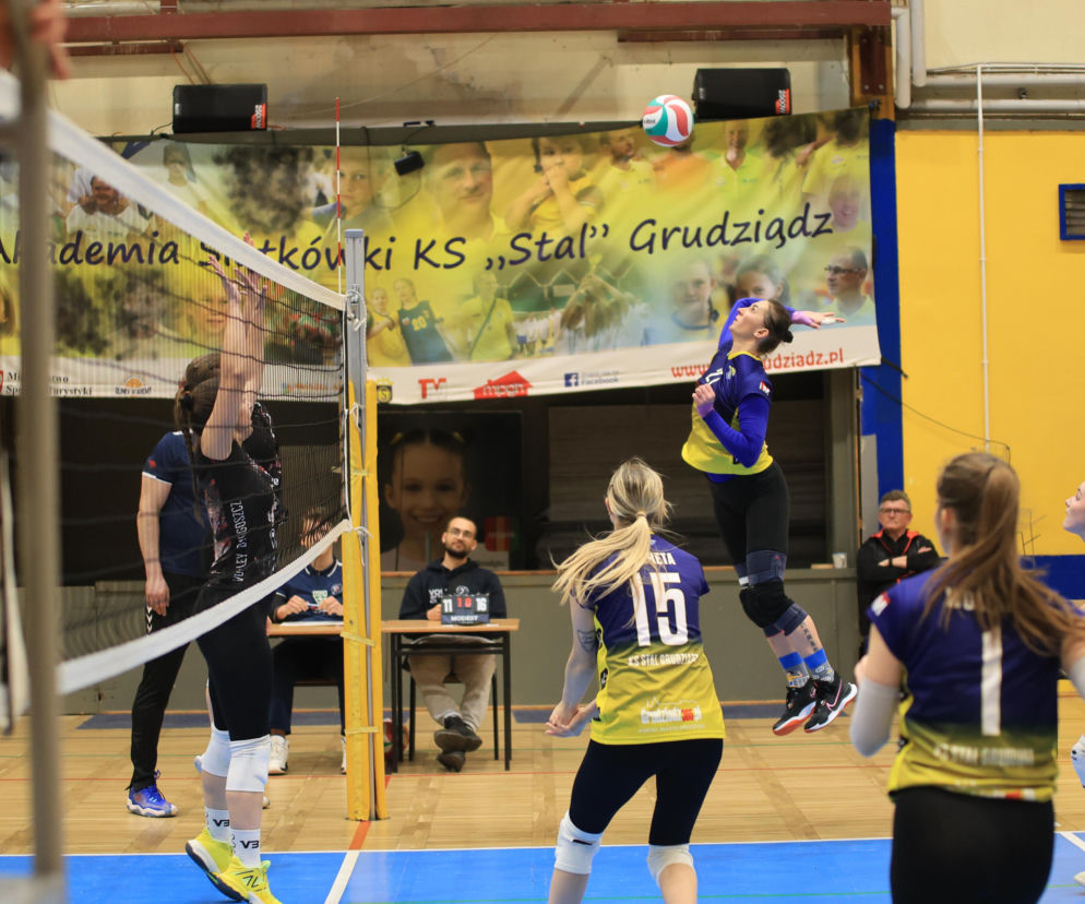 Siatkówka. Zawodniczki Stali Grudziądz przegrały na zakończenie sezonu z Volley Bydgoszcz 1:3