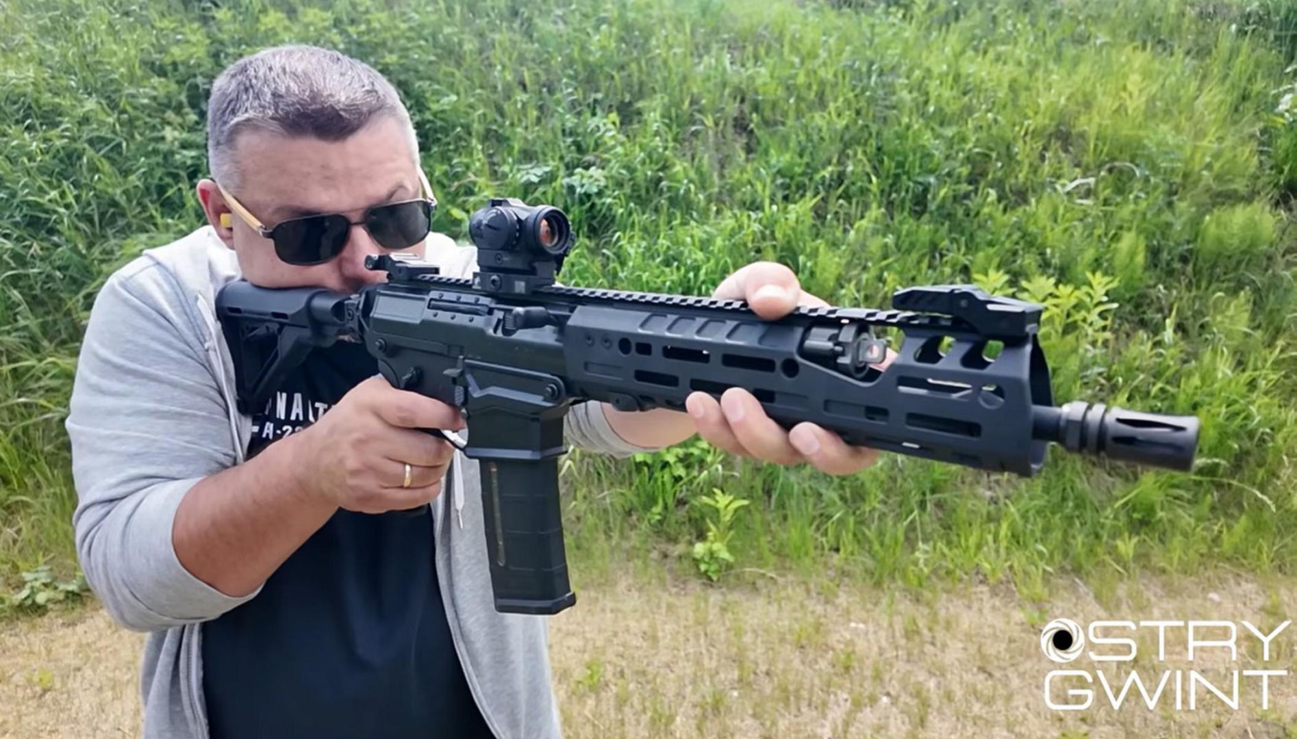 SIG Sauer 563 LB