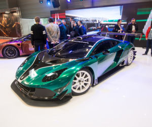 Arrinera Hussarya na Poznań Motor Show 2017