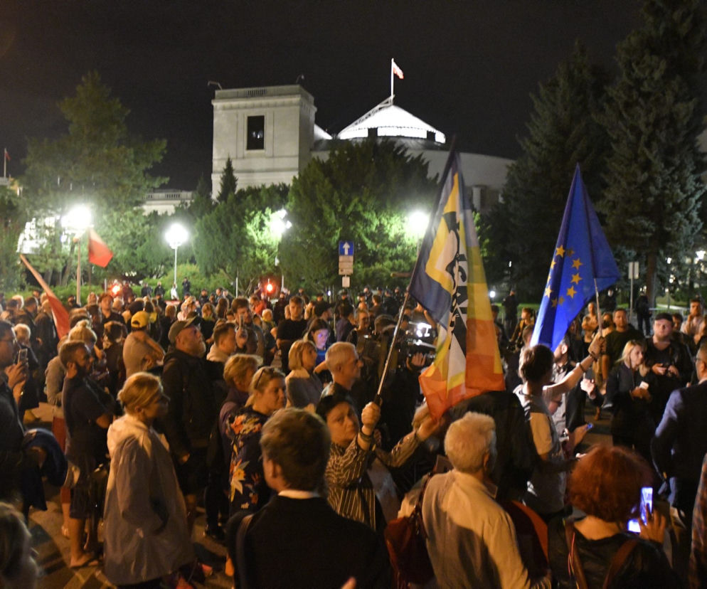 Protesty w sprawie ustawy lex TVN