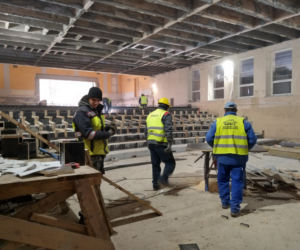 W kieleckim WDK praca wre! Piękna trybuna rośnie w oczach