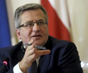 PREZYDENT POSKROMI SKARBÓWKĘ