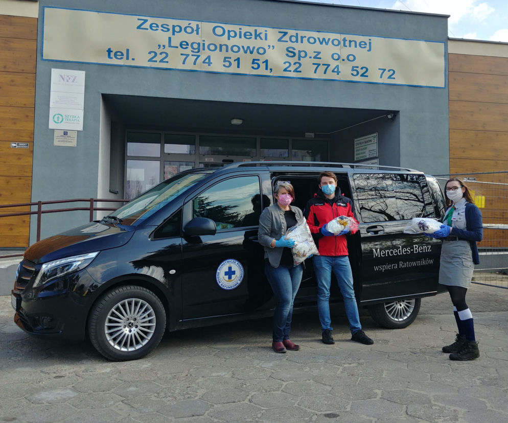 Mercedes-Benz pomaga walczyć z koronawirusem