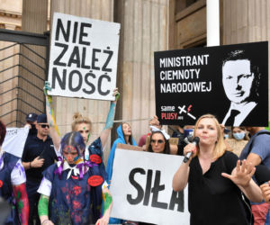 Gruntujemy Cnoty Niewieście: Ogólnopolski Strajk Kobiet 19.07.2021