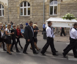 MORDERCA KAMILKI NA STRYCZEK.