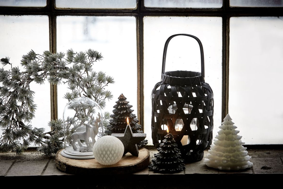 Dekoracja okna na Boże Narodzenie