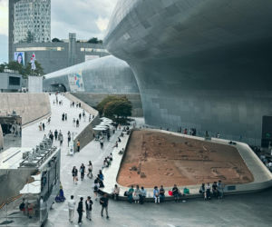 Zaha Hadid i jej Dongdaemun Design Plaza w Seulu