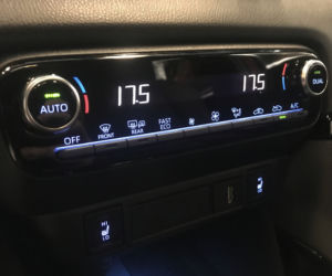 Toyota Yaris 1.5 Hybrid 116 KM e-CVT 