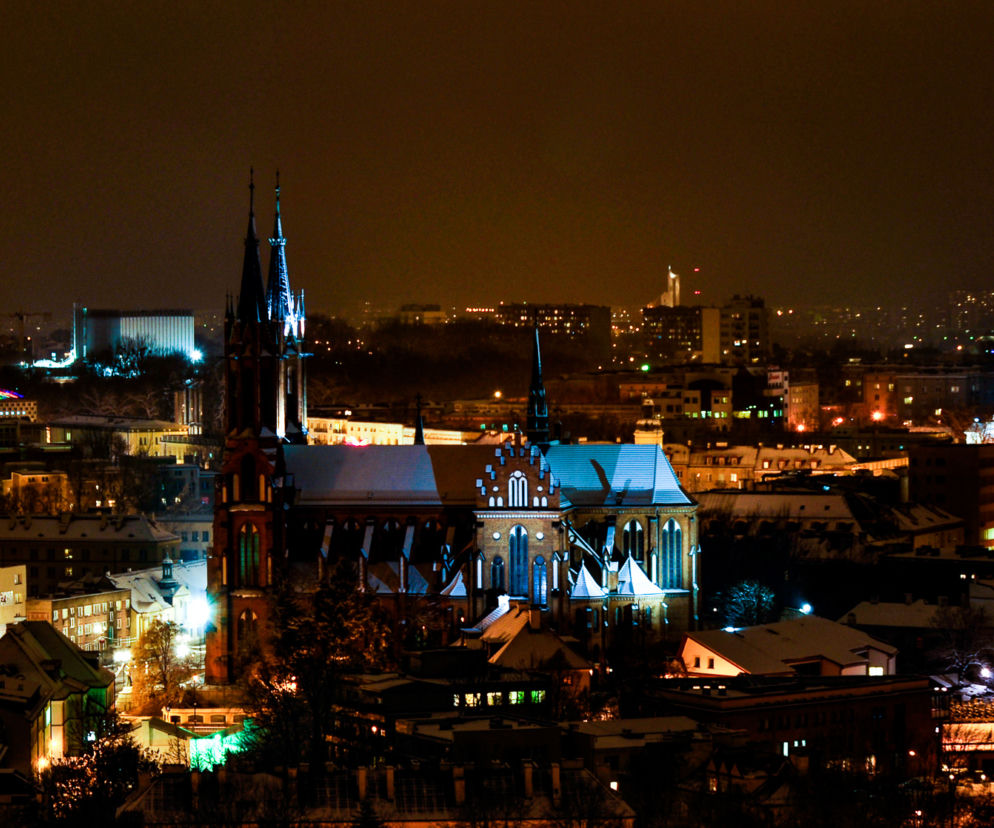 Białystok w innym świetle. Miasto szuka oszczędności, wyłączając nocne oświetlenie