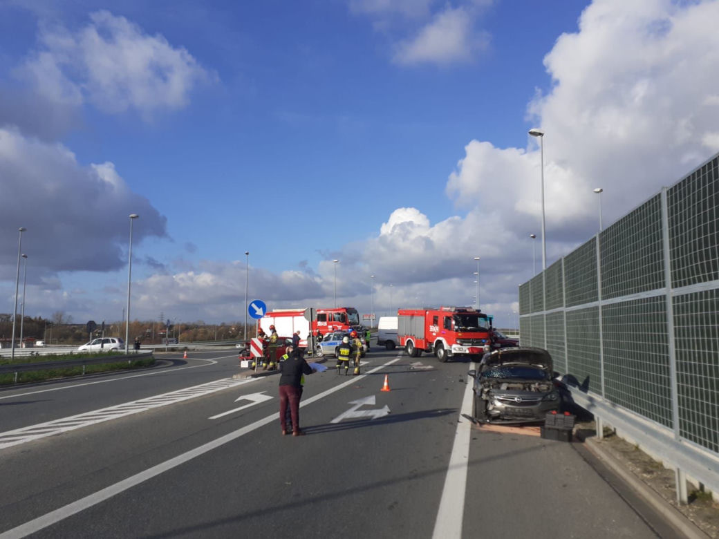 Wojnicz. WYPADEK na DW 975! Nastolatka trafiła do szpitala