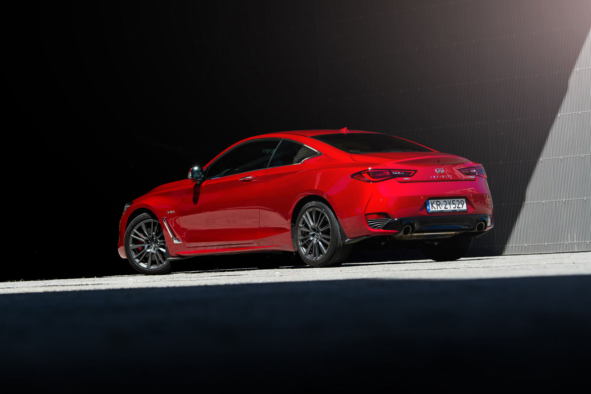 Infiniti Q60 3.0 V6 TwinTurbo AT AWD Sport Tech