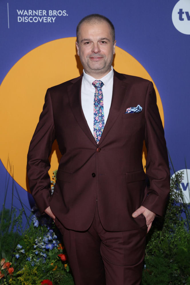 Dziennikarz TVN Turbo jest nie do poznania! Przemek Szafrański schudł 60 kilogramów Wojciech Olkusnik