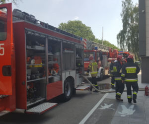 Białystok. Pożar w biurowcu przy ul. Świętojańskiej. Ponad 200 osób opuściło budynek