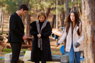 Miłość i nadzieja, odcinek 350. Zeynep, Duru, Ege