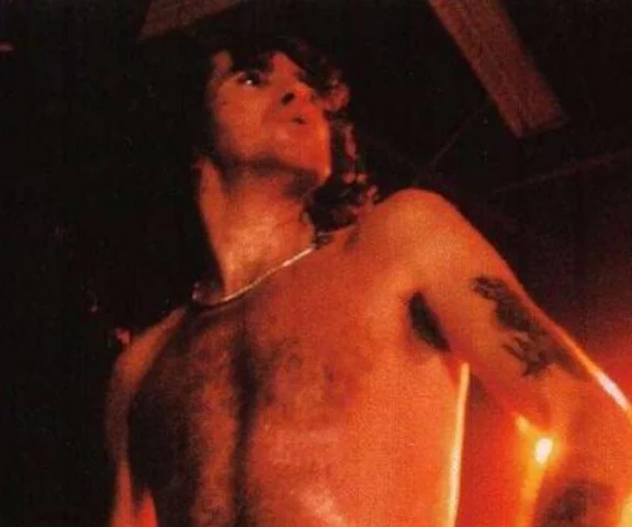 Tak Bona Scotta wspominał Angus Young. Wokalista AC/DC skończyłby 80 lat