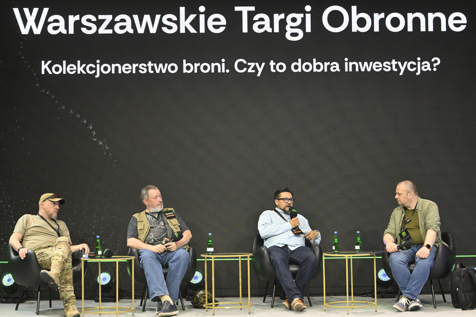 Warszawskie Targi Obronne. Scena Biała. Kolekcjonerstwo broni. Czy to dobra inwestycja