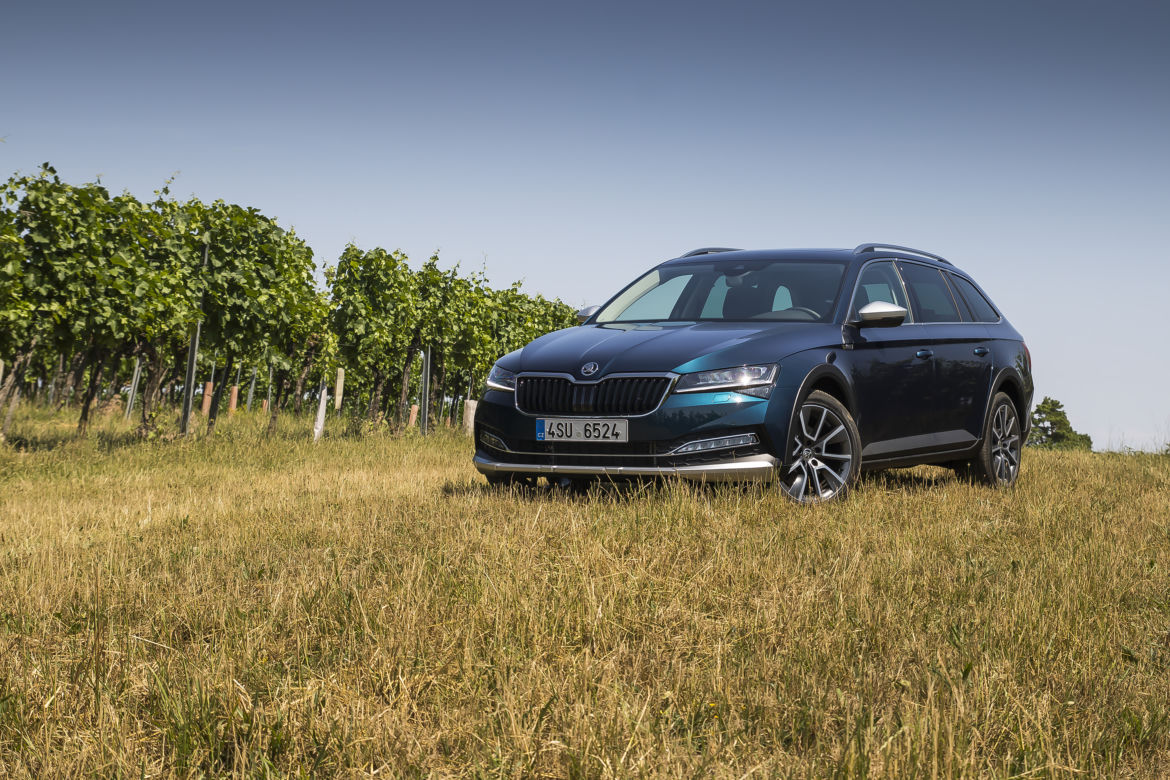 Skoda Superb Scout 2.0 TDI SCR 190 KM DSG7 4x4