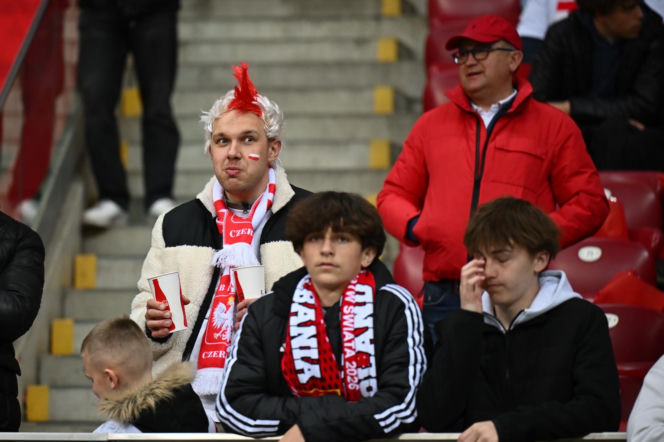 Tak się bawią kibice na meczu Polska - Albania. Gorąca atmosfera na PGE Narodowym
