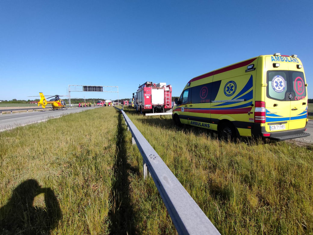 Wypadek na trasie S5 w Żołędowie pod Bydgoszczą! Cztery osoby zostały ranne [ZDJĘCIA]