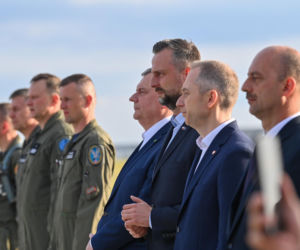 Szef MON nie krył dumy. Pierwsze F-35 już w kraju