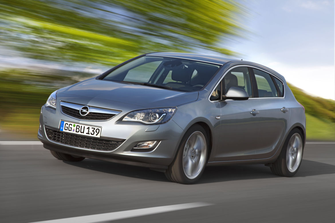 Opel Astra IV