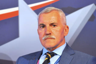 Gen. Bieniek krytycznie o pomysłach Nawrockiego: Na stole nie ma ani grosza z prezydenckiego „SAFE 0 proc.”