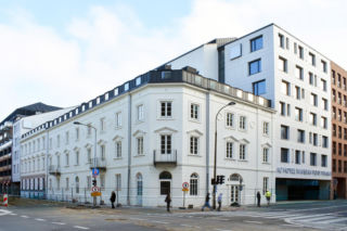 Zabytkowa kamienica w Warszawie odzyskała dawny blask. Oto efekty niezwykłej rewitalizacji 