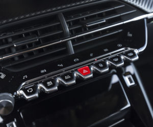 Peugeot e-2008 GT 136 KM